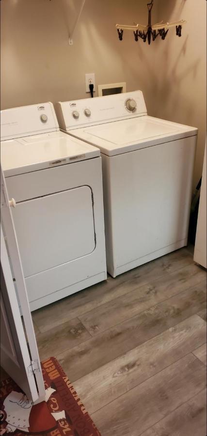 Central Pointe Pad リバーデイル エクステリア 写真
